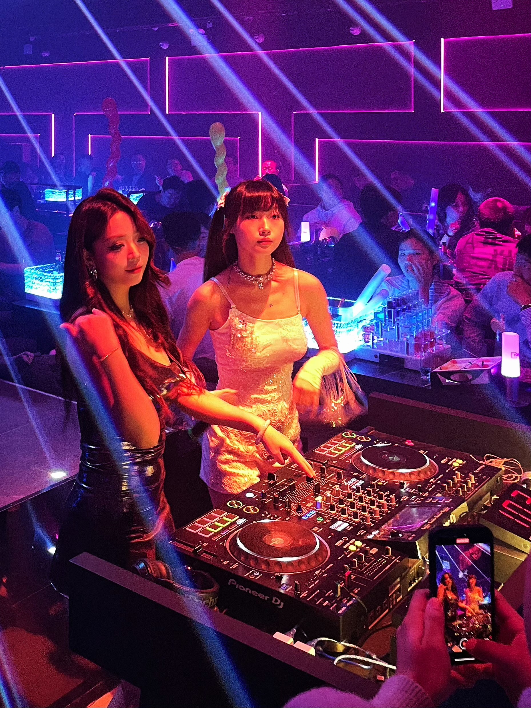 永州商务ktv：划算还是？-零陵区小时场ktv预定
